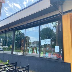 DeGeorge Bros Guitars - Out front on on 60 in between Crescent and Stilz
