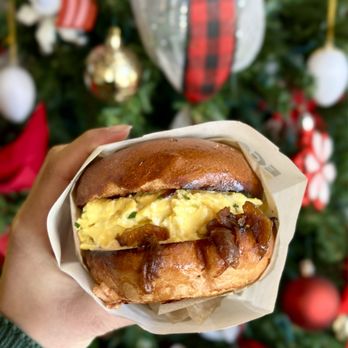 Eggbred - Scramble Me Softly (minus the cheese) was so good with the toasty, buttery bun - Breakfast & Brunch Near Me - La Habra, California