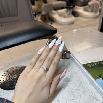 Royal Nails - Nail Salons Near Me - Carmichael, California Royal Nails - Nail Salons Near Me - Carmichael, California
