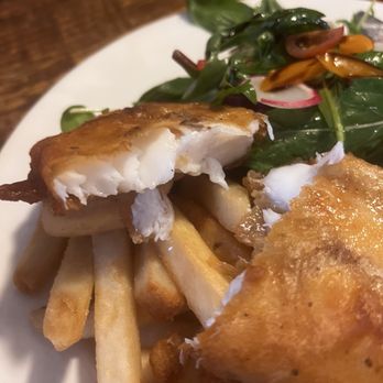 Seumus's Irish Bar - Fish and chips - Irish Pub Near Me - Picton, MBH