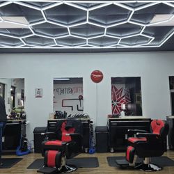 OP Barbershop - Oscar is doing work!