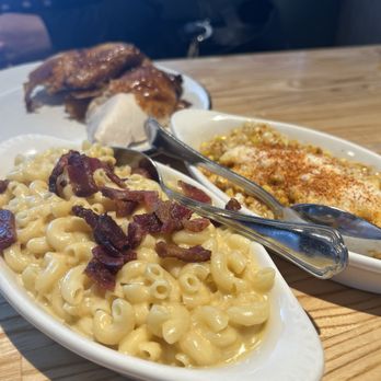 The Barrel Club - Mac and cheese and elote - New American Near Me - Oak Lawn, Illinois The Barrel Club - Mac and cheese and elote - New American Near Me - Oak Lawn, Illinois