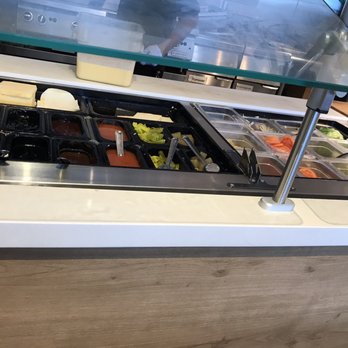 Pier Nine By Sam Choy - Fixing for burgers - Buffets Near Me - Honolulu, Hawaii