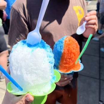 Menehune Murph's - 2 Large shaved ice, Coconut and Blue Raspberry (Left) Blue Bubblegum and Pog with vanilla ice cream (Right). - Shaved Ice Near Me - Gladstone, Oregon
