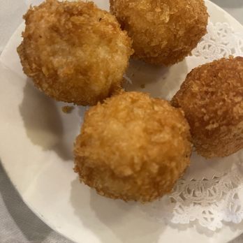 Golden Dragon Restaurant - Fried Shrimp Ball - Dim Sum Near Me - Los Angeles, California Golden Dragon Restaurant - Fried Shrimp Ball - Dim Sum Near Me - Los Angeles, California