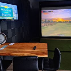 Golf2Grow Indoor Golf Experience