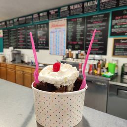 Brownie Sundae Brownie Sundae