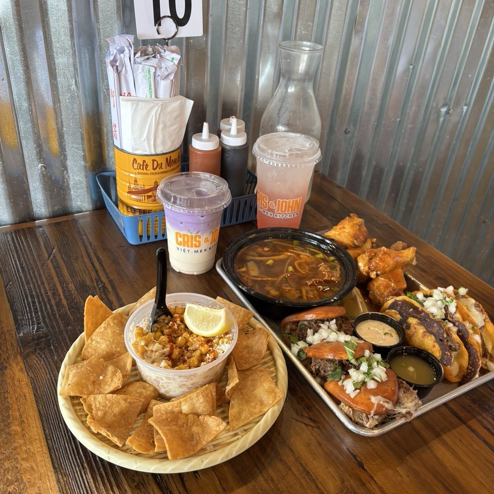 Starter: Elote + chips Platter: Angry Pho Birria Platter Drinks: Ube Horchata (Iced Latte) & Strawberry Lemonade