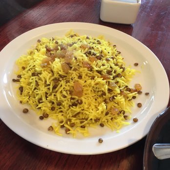 Pom & Olive - Basmati rice with lentils and raisens - Mediterranean Near Me - Costa Mesa, California Pom & Olive - Basmati rice with lentils and raisens - Mediterranean Near Me - Costa Mesa, California