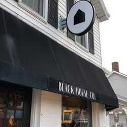 Black House