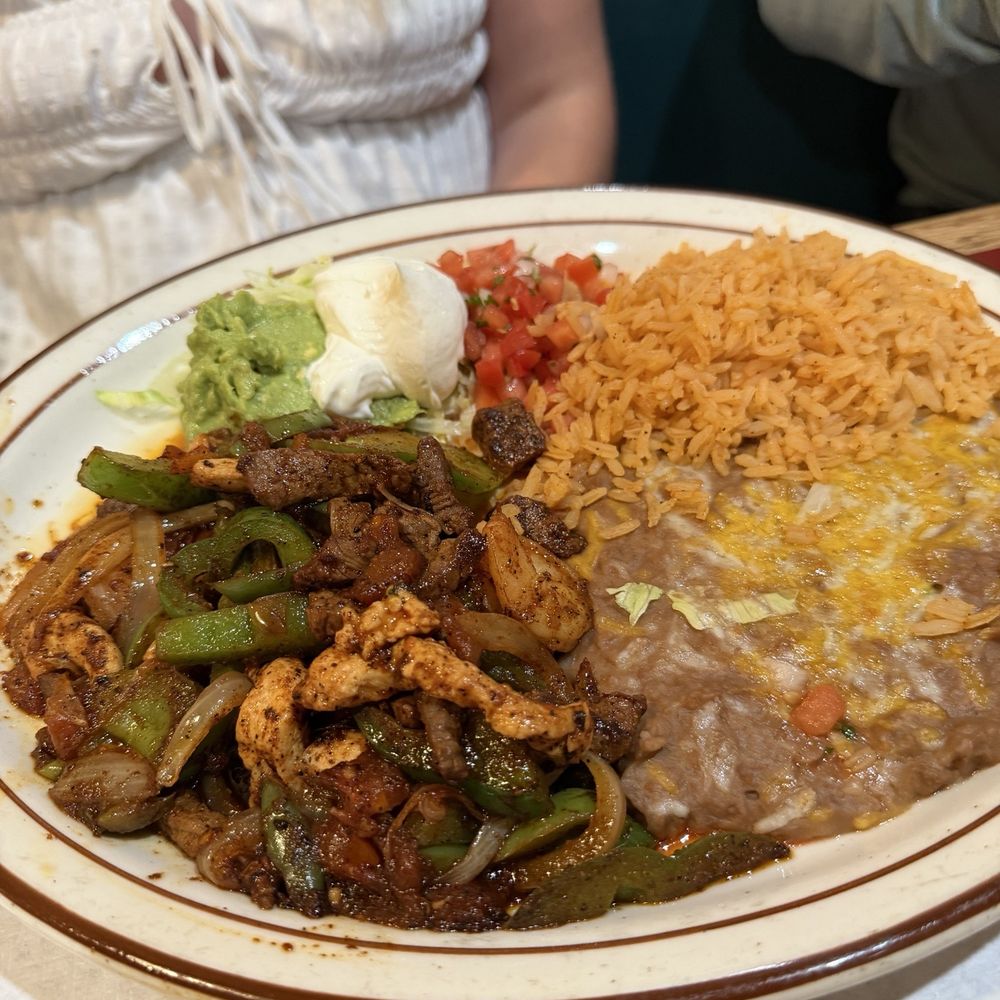 Las Panchitas - Combo fajitas - Mexican Near Me - Kings Beach, California Las Panchitas - Combo fajitas - Mexican Near Me - Kings Beach, California