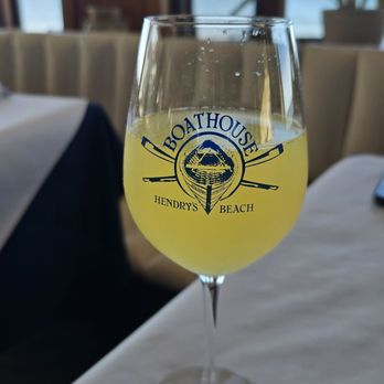 Boathouse at Hendry's Beach - Mimosa - Seafood Near Me - Santa Barbara, California