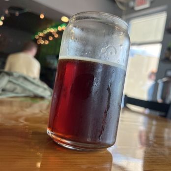 Hop and Barrel - Pilot dopplebock - Breweries Near Me - Hudson, Wisconsin Hop and Barrel - Pilot dopplebock - Breweries Near Me - Hudson, Wisconsin