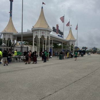 Six Flags Great America - Amusement Parks Near Me - Gurnee, Illinois