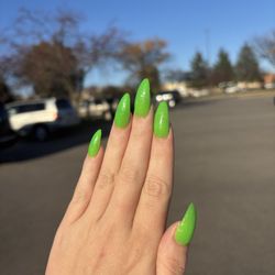 Anthony Vince Nail Spa - Acrylics