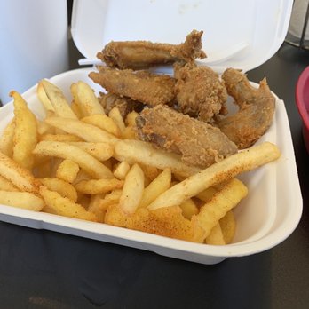 Keith's Seafood - Original wings - no sauce - Seafood Near Me - Chalmette, Louisiana