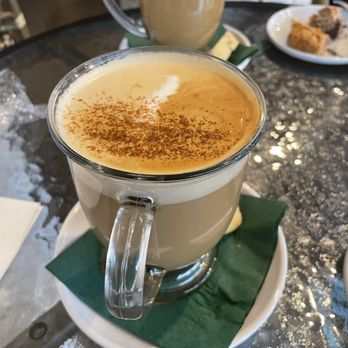 Café Alma - Breakfast & Brunch Near Me - Cincinnati, Ohio Café Alma - Breakfast & Brunch Near Me - Cincinnati, Ohio