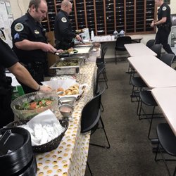 Donelson Cafe and Catering - Never to busy to stop and say thank you to those who protect and serve.