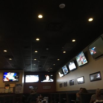 Beef 'O' Brady's - Sports Bars Near Me - Bradenton, Florida