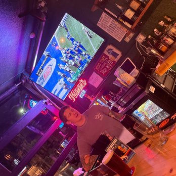 TrashHawk Tavern - Pubs Near Me - Denver, Colorado