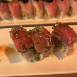 Soku Sushi & Noodle - The 8th Day Roll - very tasty!