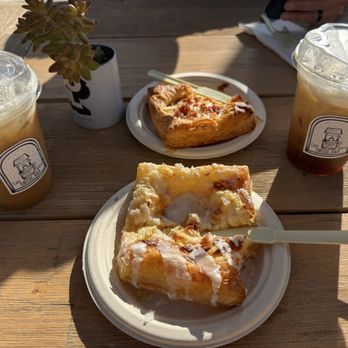 The Well Coffee Bar - Coffee & Tea Near Me - Tulare, California The Well Coffee Bar - Coffee & Tea Near Me - Tulare, California