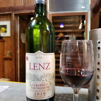Lenz Winery - Wineries Near Me - Peconic, New York
