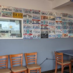 Five Stars Family Burger - Plates from everywhere