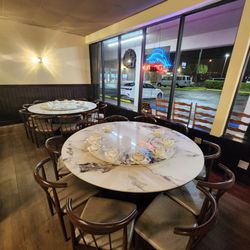 Long Gong Restaurant