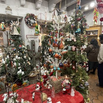 Feliz Navidad Sedona - Gift Shops Near Me - Sedona, Arizona Feliz Navidad Sedona - Gift Shops Near Me - Sedona, Arizona