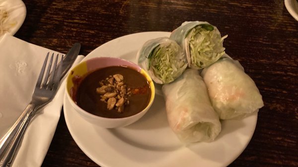 Le’s Vietnamese Restaurant by null