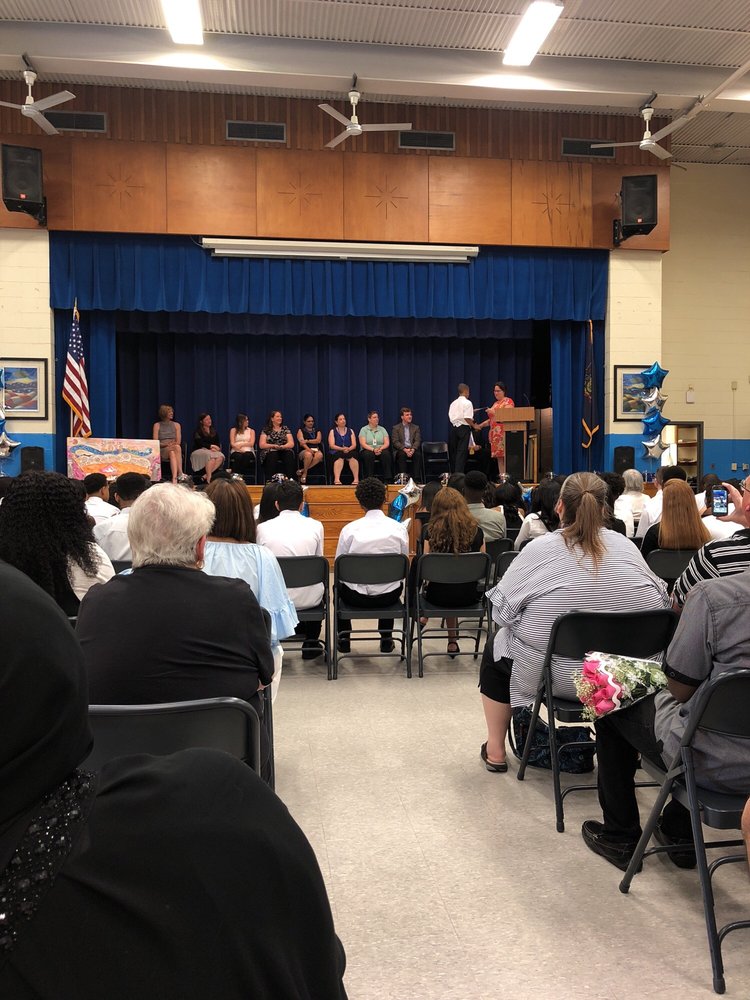 DELCROFT ELEMETARY SCHOOL 799 School Ln, Folcroft, Pennsylvania