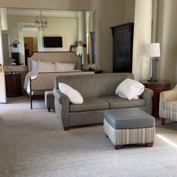 Glorietta Bay Inn - We loved our main level king suite w/ the charm of original kitchen  features but updated modern comforts! - Hotels Near Me - Coronado, California