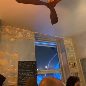 Délicatessen Cave - Beer, Wine & Spirits Near Me - Paris, 75