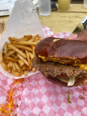 Nom Burgers by null