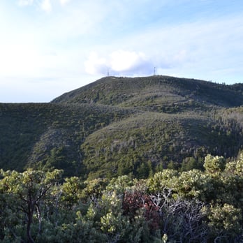 Robert Louis Stevenson State Park - A summit of Mount Saint Helena - Parks Near Me - Calistoga, California