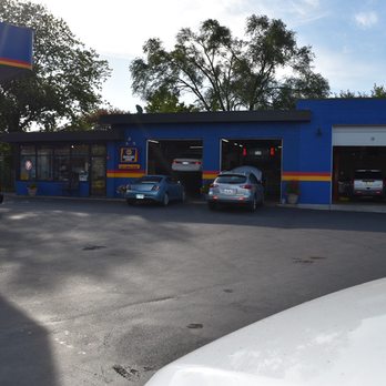 Pete's Service Center - Our shop - Auto Repair Near Me - Burbank, Illinois Pete's Service Center - Our shop - Auto Repair Near Me - Burbank, Illinois