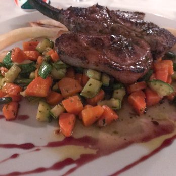 Velas Vallarta - Pork chop - Hotels Near Me - Puerto Vallarta, JAL