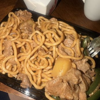 Gk Mongolian Bbq - In this photo, this is the food I ordered as you can see there is no sauce other than oil from the meat and the pineapple - Mongolian Near Me - Manteca, California Gk Mongolian Bbq - In this photo, this is the food I ordered as you can see there is no sauce other than oil from the meat and the pineapple - Mongolian Near Me - Manteca, California