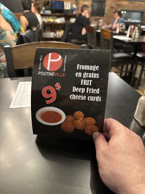 Menu photo 5 Poutineville Montreal, QC