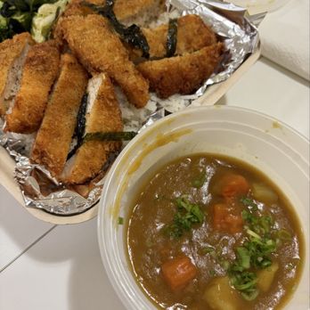 Davis Sushi & Fusion - Chicken Curry Katsu-don - Sushi Bars Near Me - Davis, California