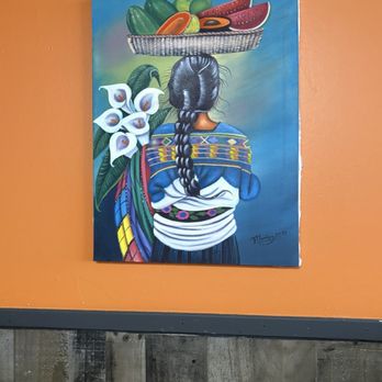La Casita - Decor - Salvadoran Near Me - Waipahu, Hawaii