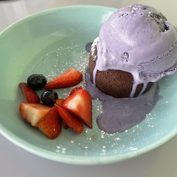 Mala Ocean Tavern - Chocolate cake with Ube ice cream - Seafood Near Me - Lahaina, Hawaii Mala Ocean Tavern - Chocolate cake with Ube ice cream - Seafood Near Me - Lahaina, Hawaii