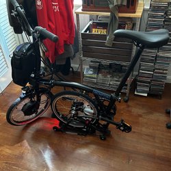Urban Bicycle Gallery - Brompton C line electric