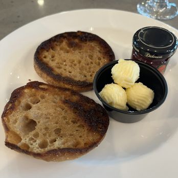 Alto Terrace Bar + Kitchen - English muffin - Beer, Wine & Spirits Near Me - Portland, Maine