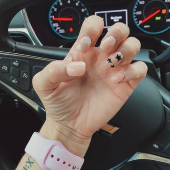 Viva Nails - Nail Salons Near Me - Lynnwood, Washington