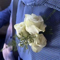 Greenwood Floral - Homecoming boutonniere