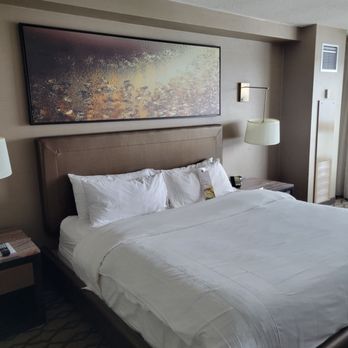Niagara Falls Marriott Fallsview Hotel & Spa - Hotels Near Me - Niagara Falls, Ontario Niagara Falls Marriott Fallsview Hotel & Spa - Hotels Near Me - Niagara Falls, Ontario