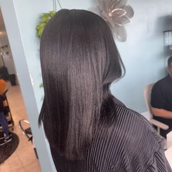 D' Dominican Beauty Salon