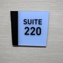 ProHEALTH Lake Success Pulmonary and Sleep Medicine - Interior Suite